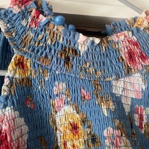 VENUS Blue Floral Smocked Blouse